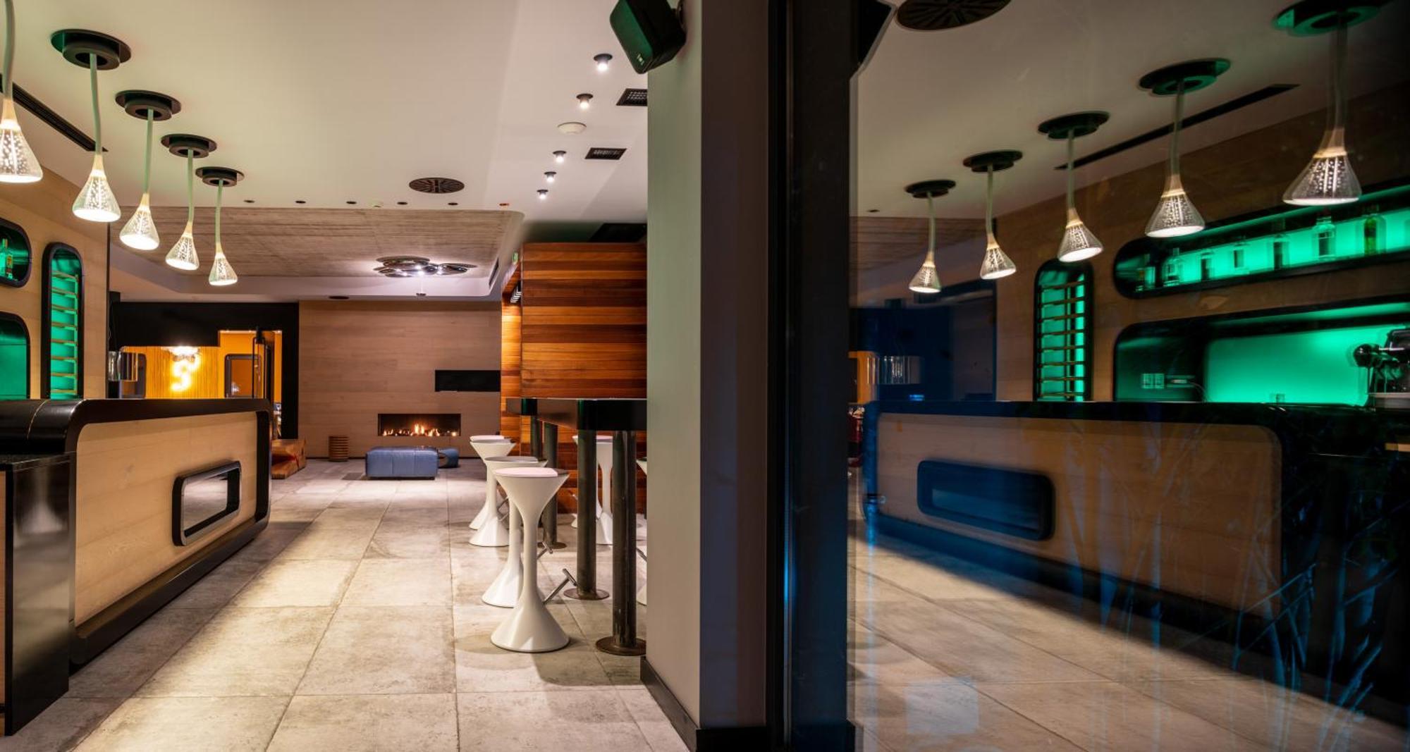 יואנינה Essence Hotel מראה חיצוני תמונה